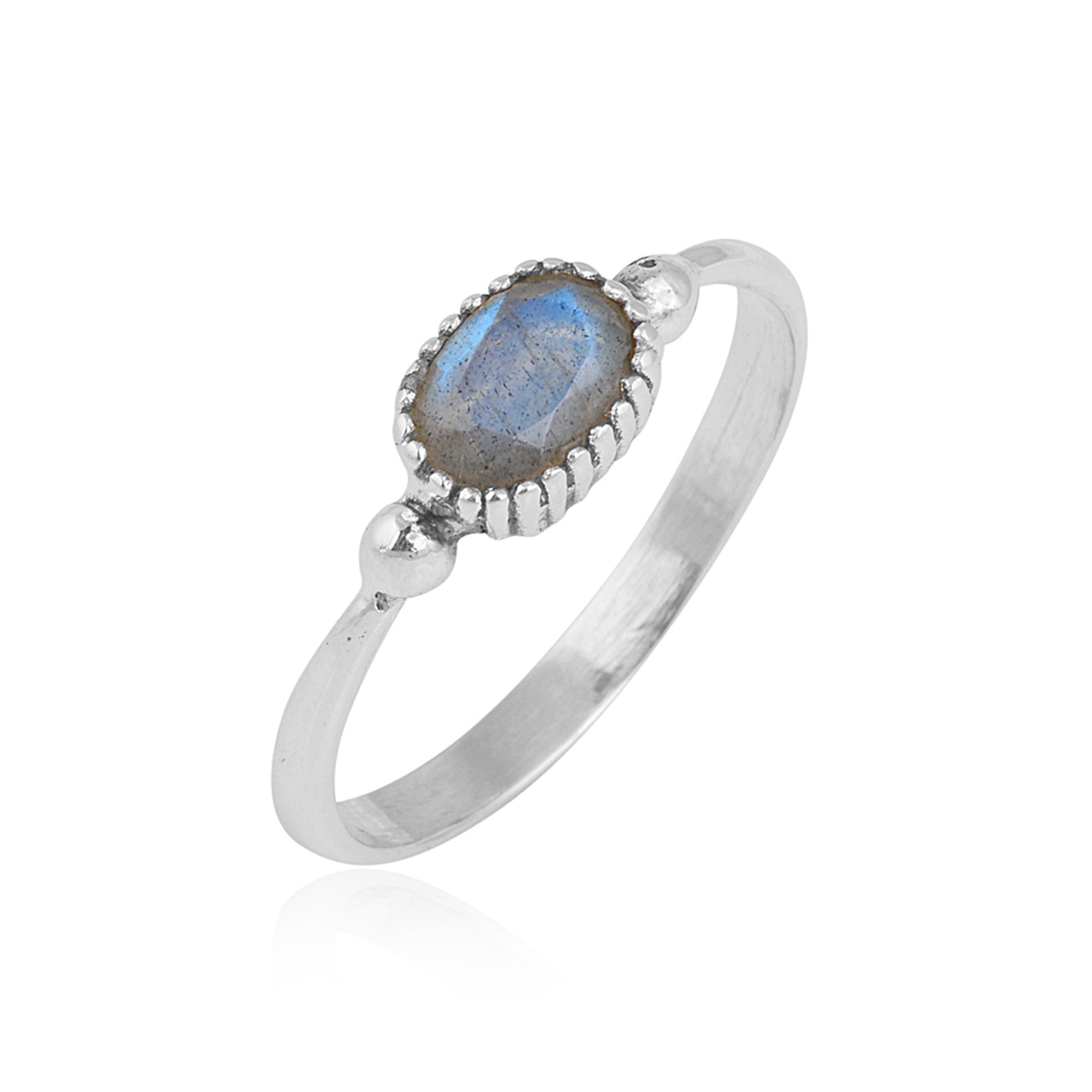 Oval Cabochon Labradorite Gemstone Solid 925 Silver Dainty Ring 