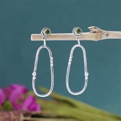Stylish Green Peridot 925 Silver Handmade Women Dangle Earring Jewellery Manufacturer | Akrati Jewels Inc