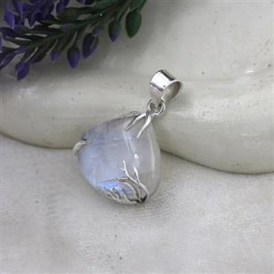 925 Sterling Silver Unique Handmade Moonstone Pendant For Girls | Akrati Jewels Inc