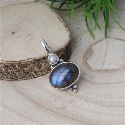 Natural Double Gemstone Nature Inspired Handmade Pendants Jewellery Dsitributor | Akrati Jewels Inc