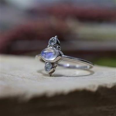 Three Gemstone Boho Bali Style 925 Silver Statement Band Ring For Teen Jewelry Distributor | Akrati Jewels Inc