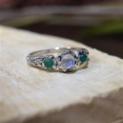 Buy 925 Sterling Silver Natural Moonstone & Green Onyx Women's Trilogy Ring Jewellery Supplier | Akrati Jewels Inc