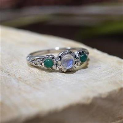 Buy 925 Sterling Silver Natural Moonstone & Green Onyx Women's Trilogy Ring Jewellery Supplier | Akrati Jewels Inc