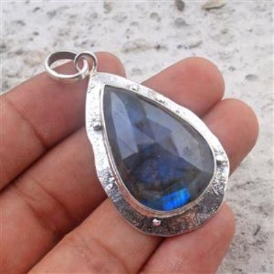 Labradorite Gemstone Sterling Silver Pendant Online Silver Jewelry | Akrati Jewels Inc