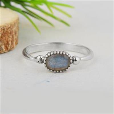 Oval Cabochon Labradorite Gemstone Solid 925 Silver Dainty Ring | Akrati Jewels Inc